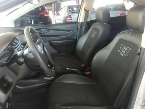 CHEVROLET Onix Hatch 1.0 4P FLEX JOY BLACK, Foto 9
