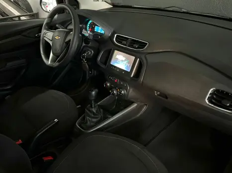 CHEVROLET Onix Hatch 1.4 4P FLEX LT, Foto 12