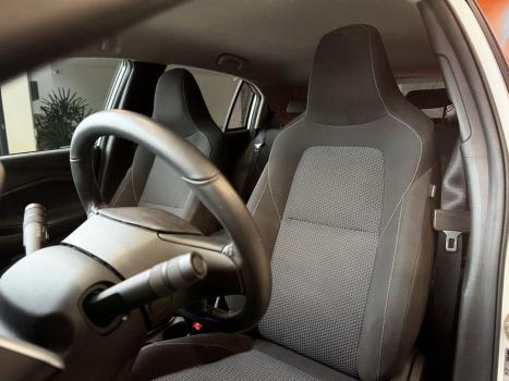 CHEVROLET Onix Hatch 1.0 12V 4P FLEX LTZ TURBO, Foto 13