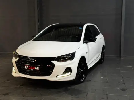 CHEVROLET Onix Hatch 1.0 12V 4P FLEX RS TURBO AUTOMTICO, Foto 2