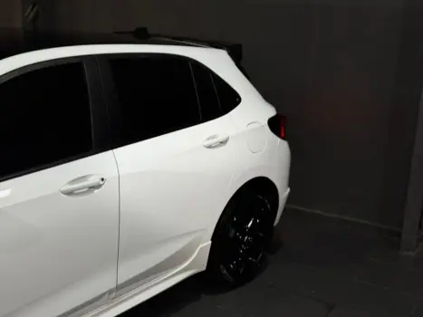 CHEVROLET Onix Hatch 1.0 12V 4P FLEX RS TURBO AUTOMTICO, Foto 9
