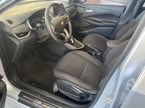 CHEVROLET Onix Sedan 1.0 4P FLEX LT PLUS TURBO AUTOMTICO, Foto 9