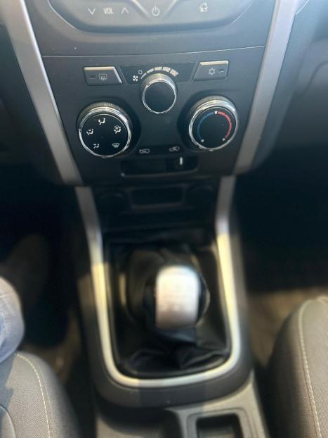 CHEVROLET S10 2.4 FLEX ADVANTAGE CABINE DUPLA, Foto 14