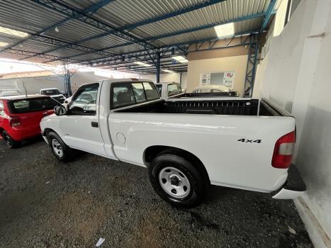 CHEVROLET S10 2.8 12V COLINA 4X4 CABINE SIMPLES TURBO DIESEL, Foto 2