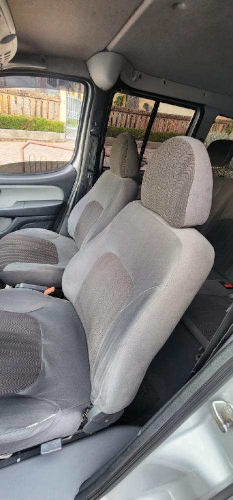 FIAT Doblo 1.8 16V 4P FLEX ESSENCE 7 LUGARES, Foto 3