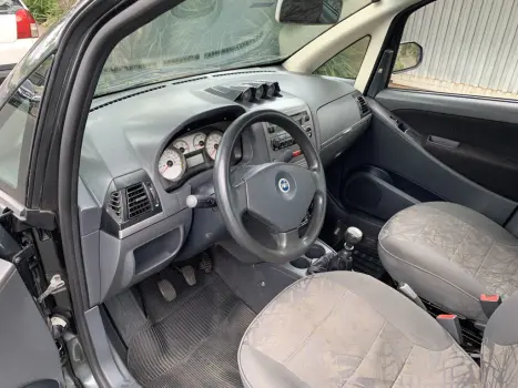 FIAT Idea 1.8 4P ADVENTURE FLEX, Foto 5