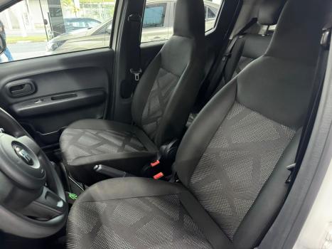FIAT Mobi 1.0 4P FLEX DRIVE FIRE FLY, Foto 9