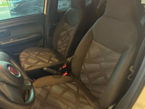 FIAT Mobi 1.0 4P FLEX DRIVE FIRE FLY, Foto 13