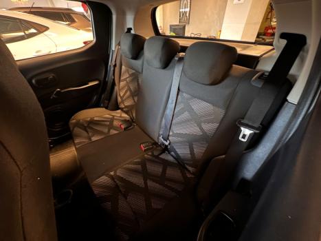 FIAT Mobi 1.0 4P FLEX EVO LIKE, Foto 8