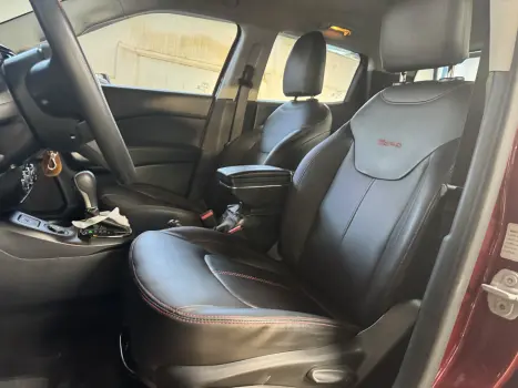 FIAT Toro 1.8 16V 4P ENDURANCE AUTOMTICO, Foto 18