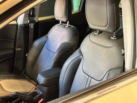 FIAT Toro 2.0 16V 4P VOLCANO 4WD TURBO DIESEL AUTOMTICO, Foto 3
