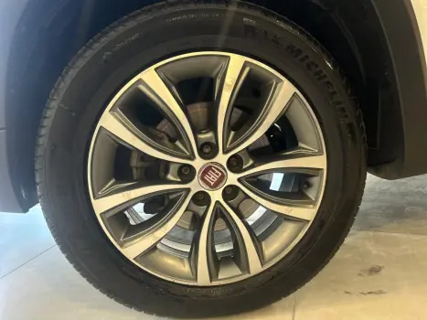 FIAT Toro 2.0 16V 4P VOLCANO 4WD TURBO DIESEL AUTOMTICO, Foto 8