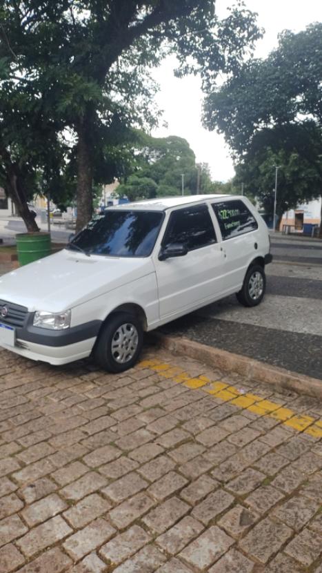 FIAT Uno 1.0, Foto 2