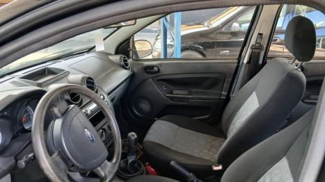 FIAT Uno 1.0 FLEX VIVACE, Foto 4