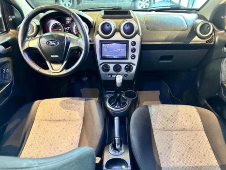 FORD Fiesta Hatch 1.6, Foto 6