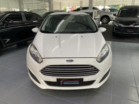 FORD Fiesta Hatch 1.6, Foto 2