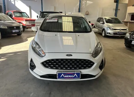 FORD Fiesta Hatch 1.6, Foto 2