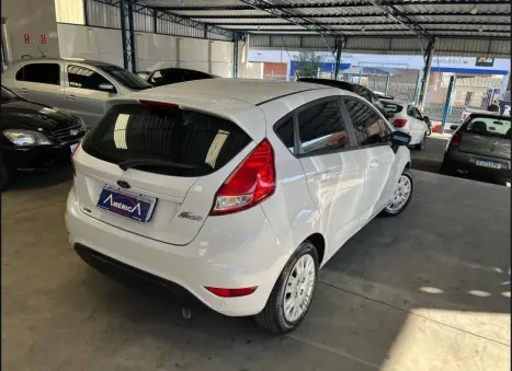 FORD Fiesta Hatch 1.6, Foto 4