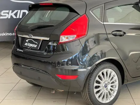 FORD Fiesta Hatch 1.6 16V 4P FLEX TITANIUM POWERSHIFT AUTOMTICO, Foto 7
