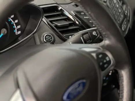 FORD Fiesta Hatch 1.6 16V 4P FLEX TITANIUM POWERSHIFT AUTOMTICO, Foto 10
