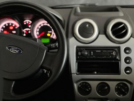 FORD Fiesta Sedan 1.6 4P CLASS FLEX, Foto 9