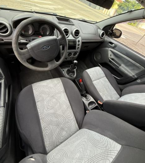 FORD Fiesta Sedan 1.6 4P FLEX, Foto 4