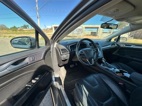 FORD Fusion 2.0 4P 16V TITANIUM AWD AUTOMTICO, Foto 4