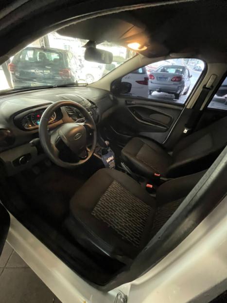 FORD Ka + Sedan 1.5 12V 4P TI-VCT SE PLUS FLEX, Foto 6