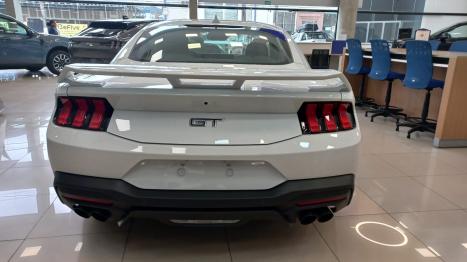 FORD Mustang 5.0 V8 32V GT COUP AUTOMTICO, Foto 4