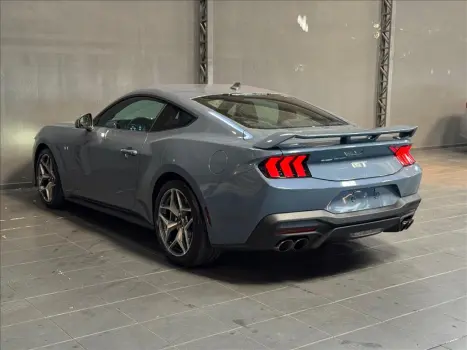 FORD Mustang 5.0 V8 32V COUP GT PERFORMANCE AUTOMTICO, Foto 5