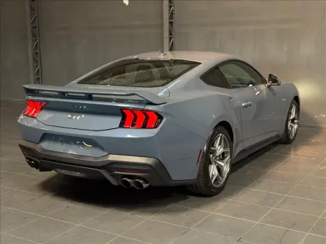 FORD Mustang 5.0 V8 32V COUP GT PERFORMANCE AUTOMTICO, Foto 10