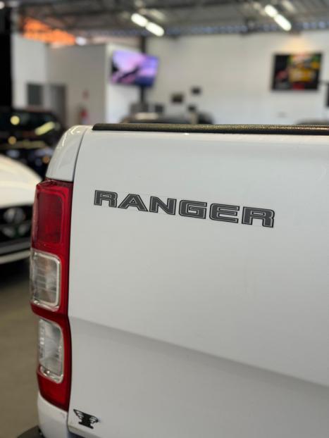 FORD Ranger 2.2 16V DIESEL CABINE SIMPLES, Foto 15
