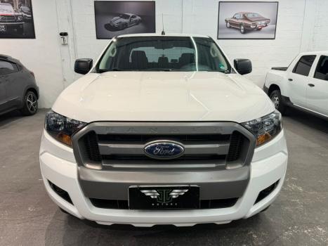 FORD Ranger 2.2 16V XLS DIESEL 4X4 CABINE DUPLA, Foto 2