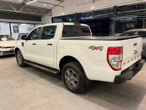 FORD Ranger 2.2 16V XLS DIESEL 4X4 CABINE DUPLA, Foto 12