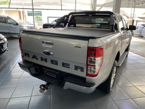 FORD Ranger 3.2 20V XLT 4X4 CABINE DUPLA TURBO DIESEL, Foto 4