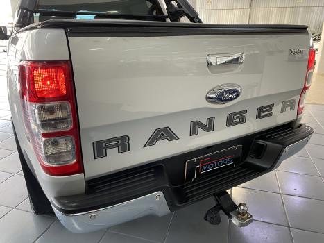 FORD Ranger 3.2 20V XLT 4X4 CABINE DUPLA TURBO DIESEL, Foto 16