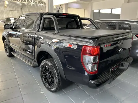 FORD Ranger 3.2 20V FX4 4X4 CABINE DUPLA TURBO DIESEL AUTOMTICO, Foto 6