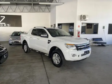 FORD Ranger 3.2 20V CABINE DUPLA 4X4 LIMITED TURBO DIESEL AUTOMTICO, Foto 2