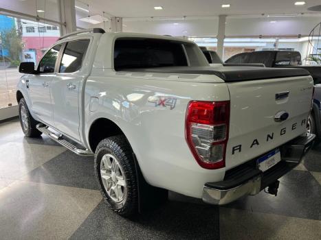 FORD Ranger 3.2 20V CABINE DUPLA 4X4 LIMITED TURBO DIESEL AUTOMTICO, Foto 9