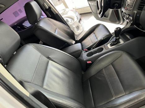 FORD Ranger 3.2 20V CABINE DUPLA 4X4 LIMITED TURBO DIESEL AUTOMTICO, Foto 13