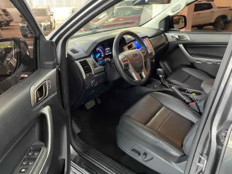 FORD Ranger 3.2 20V CABINE DUPLA 4X4 LIMITED TURBO DIESEL AUTOMTICO, Foto 8