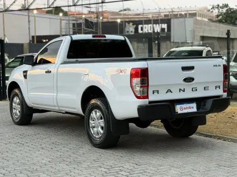 FORD Ranger 3.2 20V XLS 4X4 CABINE SIMPLES TURBO DIESEL, Foto 5