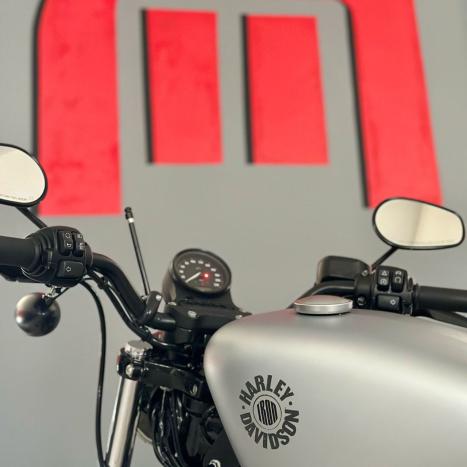 HARLEY DAVIDSON Sportster XL 883 IRON, Foto 3