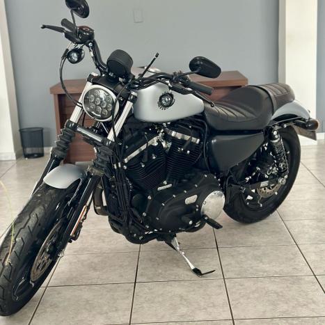 HARLEY DAVIDSON Sportster XL 883 IRON, Foto 5