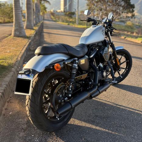 HARLEY DAVIDSON Sportster XL 883 IRON, Foto 6