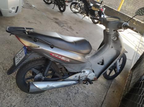 HONDA Biz 125 KS, Foto 2