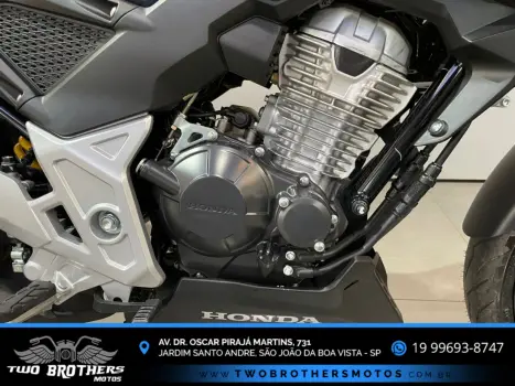 HONDA CB 300 F Twister FLEX ABS, Foto 3