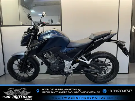 HONDA CB 300 F Twister FLEX ABS, Foto 6