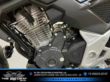 HONDA CB 300 F Twister FLEX ABS, Foto 8