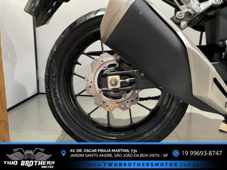 HONDA CB 500 F ABS, Foto 2